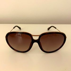 Authentic Women’s Tom Ford sunglasses